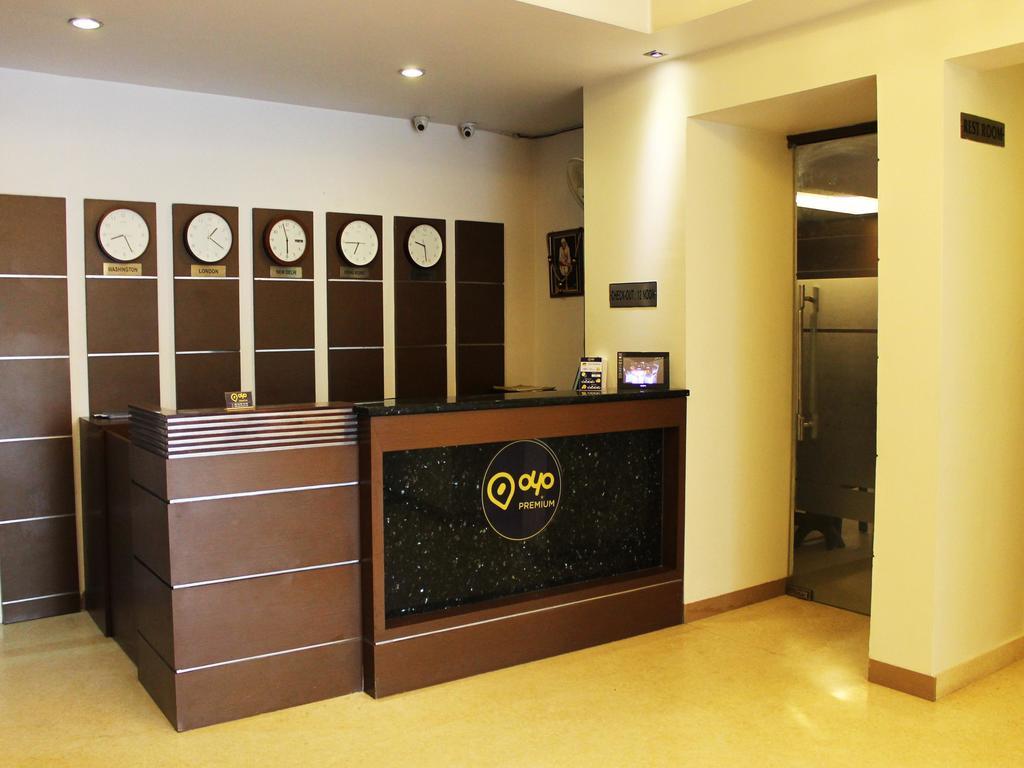 Oyo Premium Kaushambi Otel Indirapuram Dış mekan fotoğraf