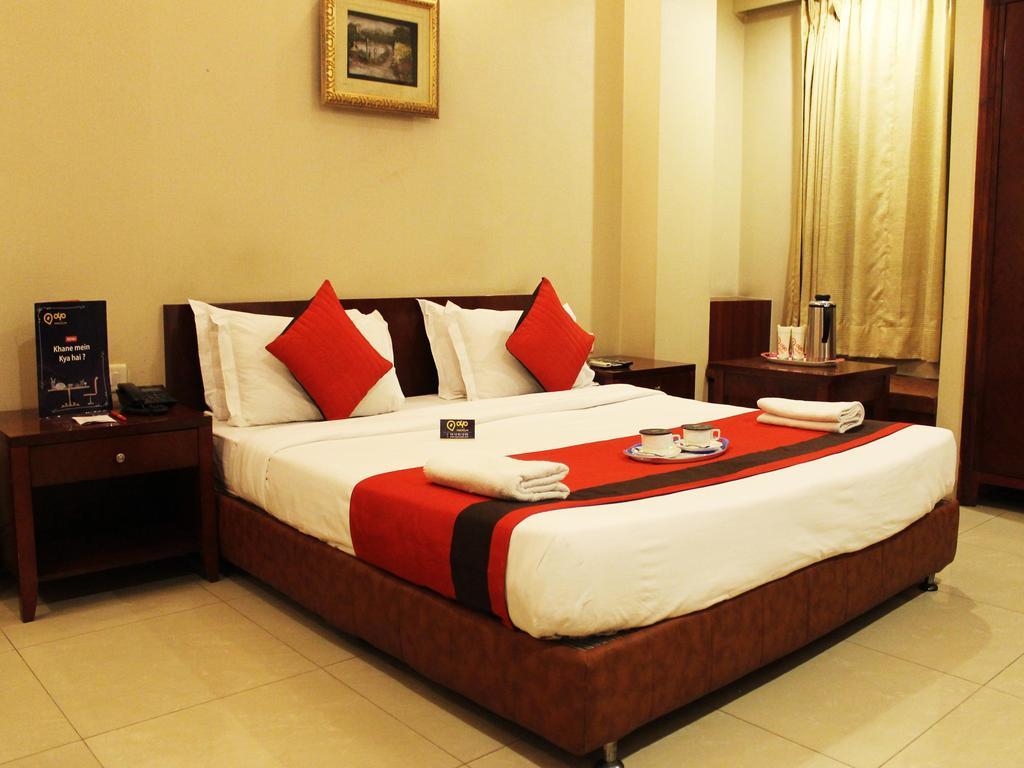 Oyo Premium Kaushambi Otel Indirapuram Dış mekan fotoğraf