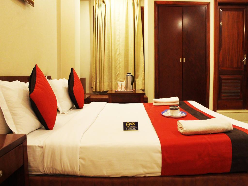 Oyo Premium Kaushambi Otel Indirapuram Oda fotoğraf